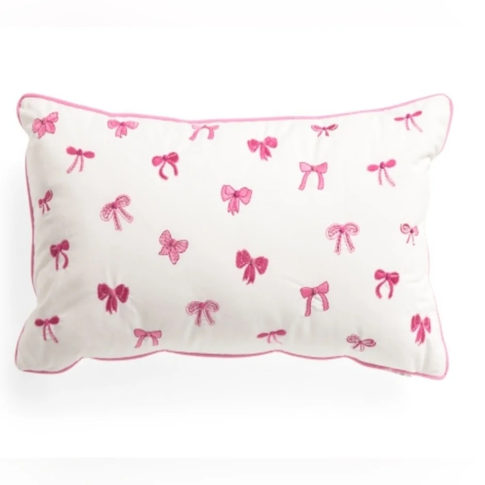 Envogue Embroidered Bow Decorative Pillow In Pink & Ivory. 14x24.